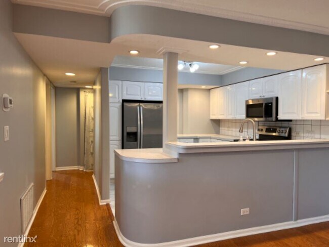 Building Photo - 2 br, 1.5 bath Condo - 4619 Kings walk