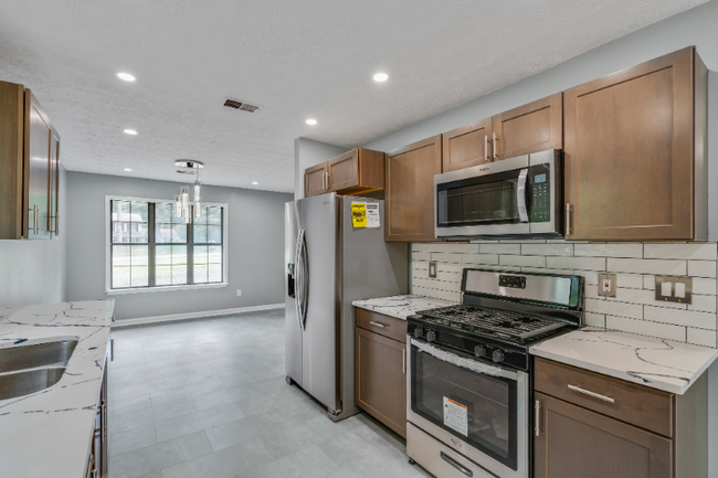 Foto del edificio - 195 White Oak Way