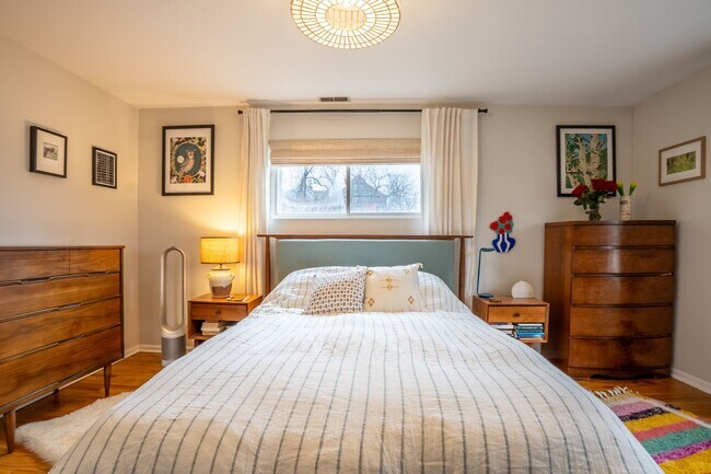 Foto del edificio - 1111 N Honore St