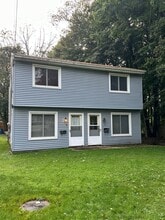Building Photo - 516-518 N Clarendon St