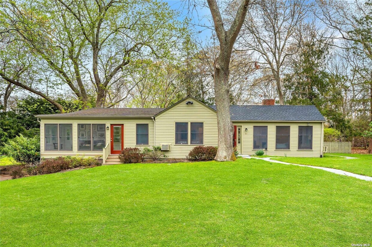 Foto principal - 60 Aspatuck Rd