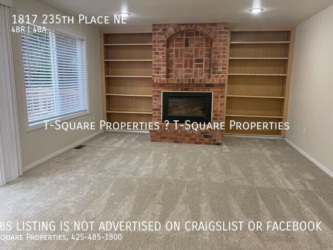 Building Photo - JUST LISTED!! RARE OPENING!!!  Beautiful 4...