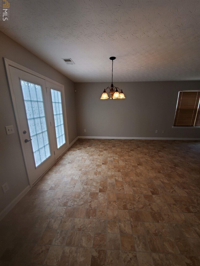 Building Photo - 3118 Farmstead Ct