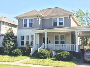 Building Photo - 1275 W 27th St