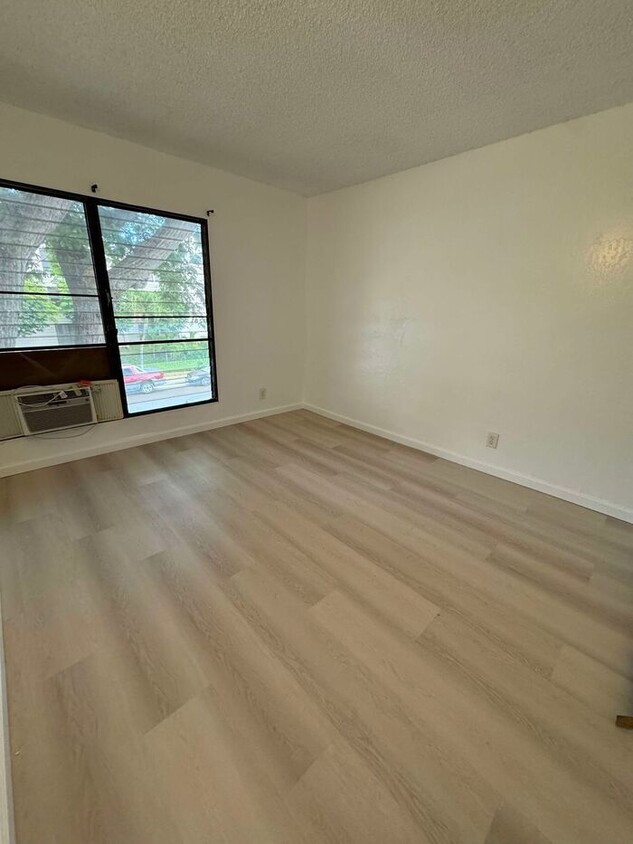 Foto principal - 87-123 Helelua St E204