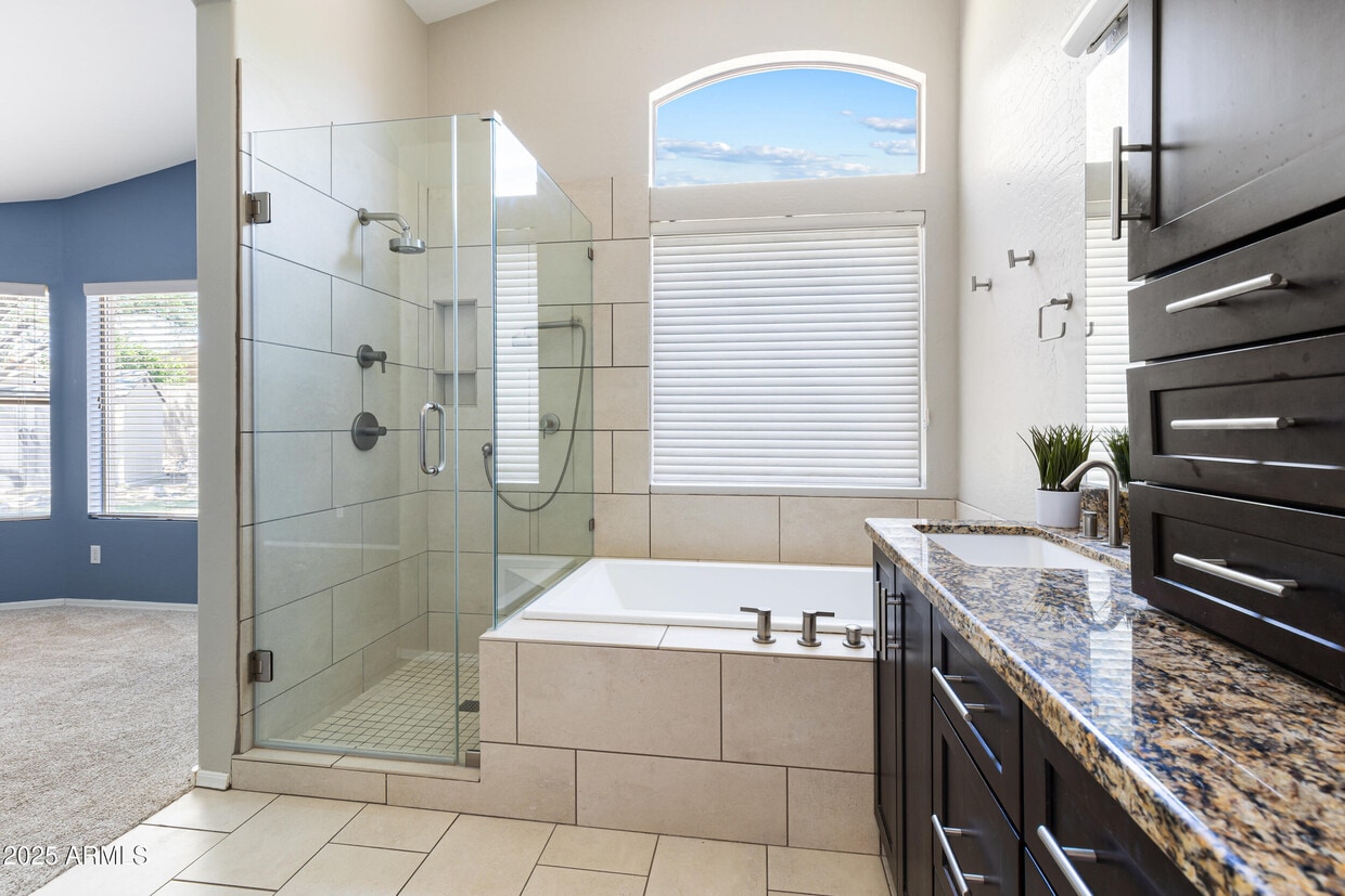 Primary Photo - 10278 E Blanche Dr