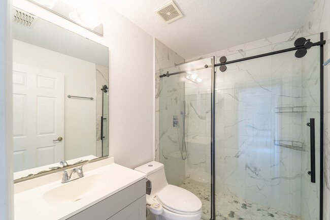 Building Photo - 129 Bella Rosa Cir