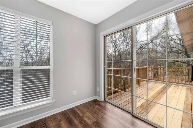 Building Photo - 3215 Cardinal Creek Cir