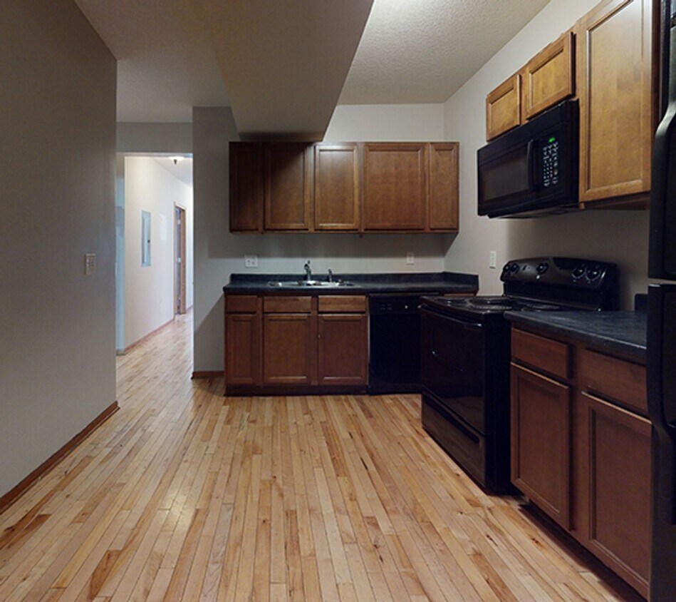 Primary Photo - 516 12th Ave SE
