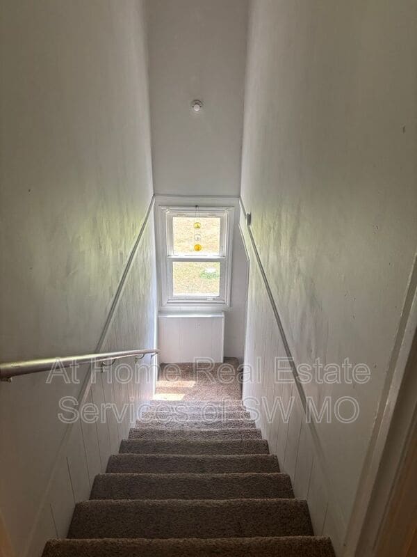 Foto del edificio - 6124 S Farm Rd 131