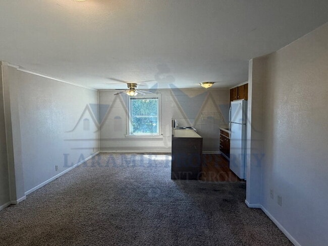 Building Photo - 529 E Spring Creek Dr
