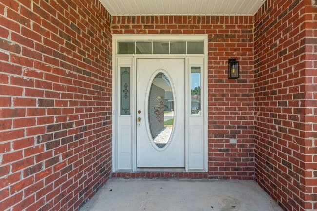 Building Photo - 9750 Parker Lake Cir