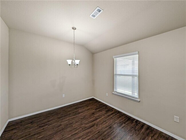 Foto del edificio - 6706 SW Chestnut Hill Rd