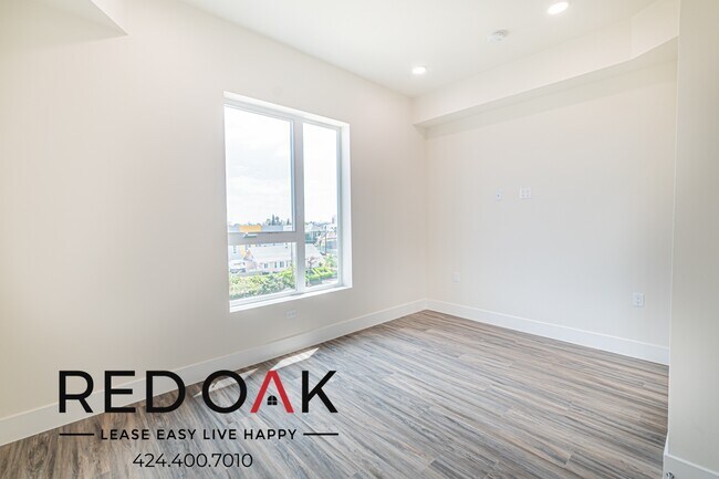 Foto del edificio - 1037 Dewey Ave