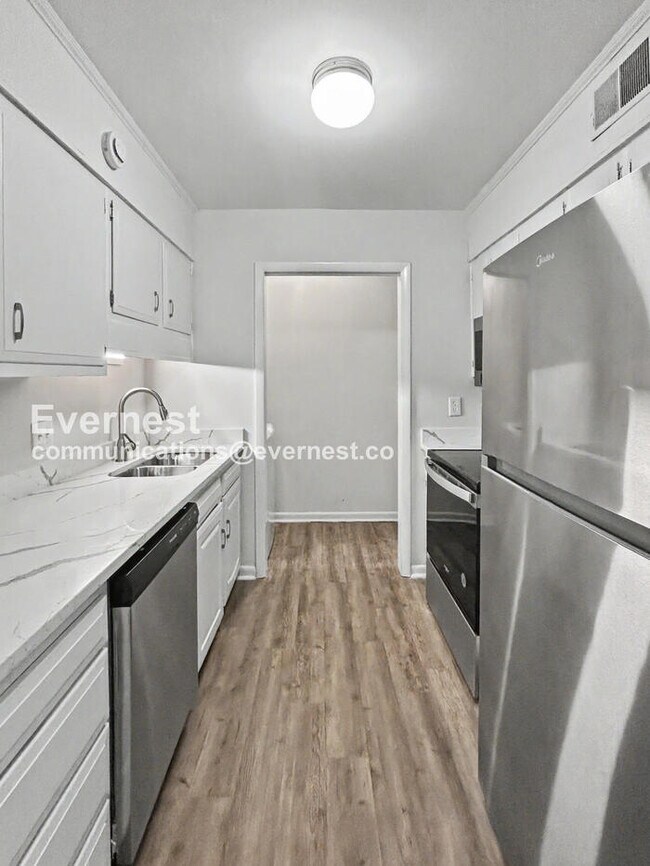 Foto del edificio - 2723 Reynolds Park Rd