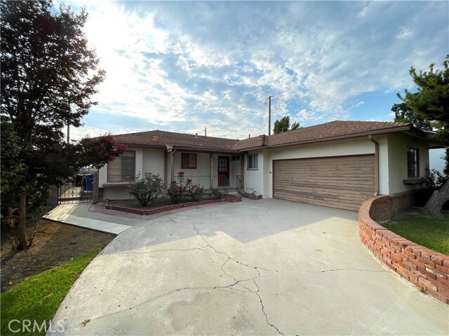 Building Photo - 10513 Grovedale Dr