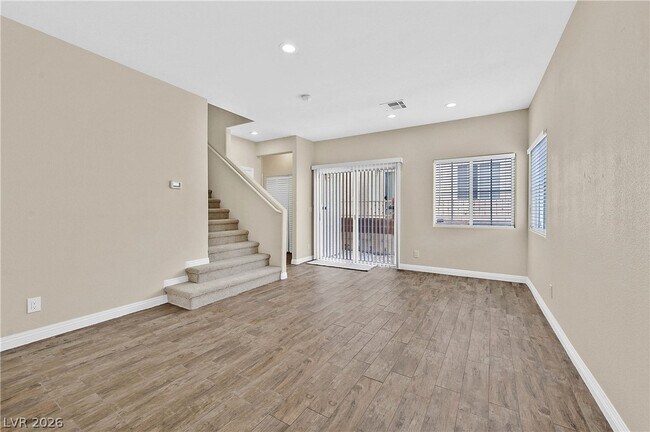 Building Photo - 6355 Urban Creek Ct