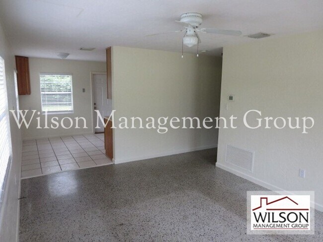 Foto del edificio - 2 br, 1 bath House - 713 Meadow Street