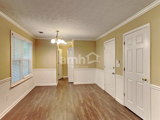 Foto del edificio - 1533 Virgil Pond Ln