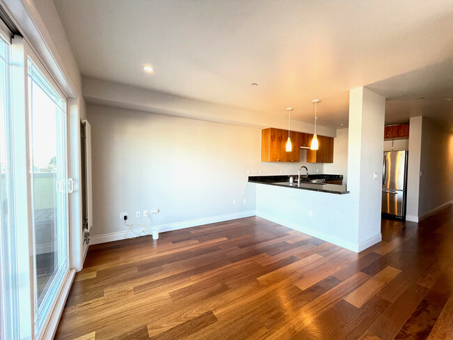 Building Photo - 3620 19th St