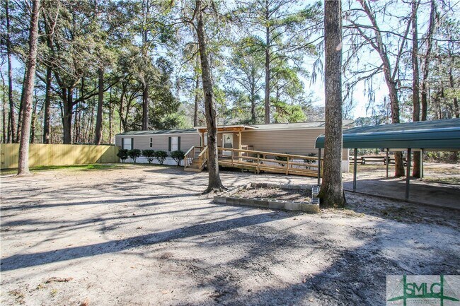 Foto del edificio - 351 Green Oaks Ct
