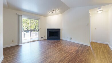 Interior Photo - Hunt Club