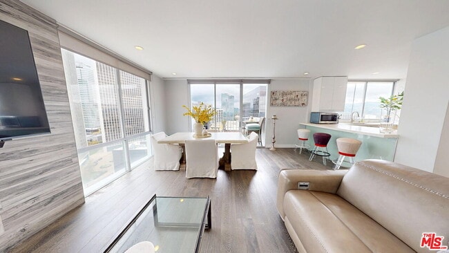 Foto del edificio - 2160 Century Pk E