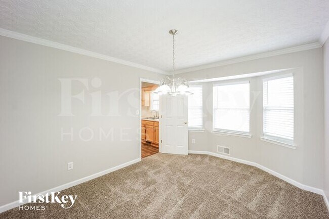 Building Photo - 5220 Bailey Dr