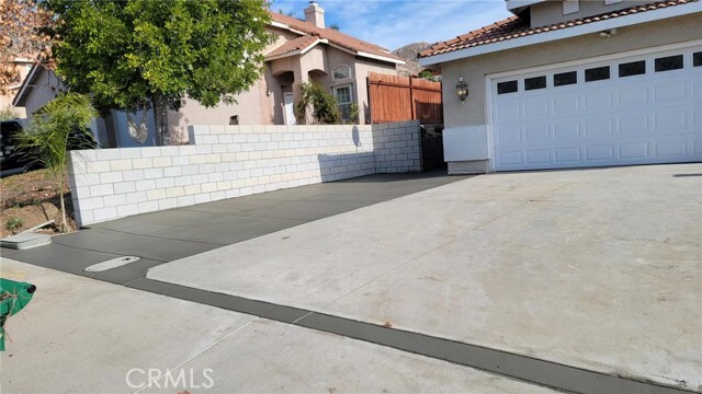 Foto del edificio - 21213 Shakespeare Ct