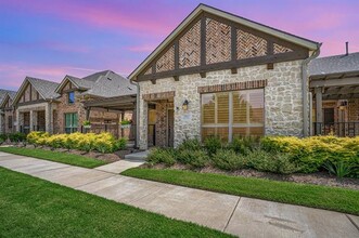 Building Photo - 3861 Dalea Dr