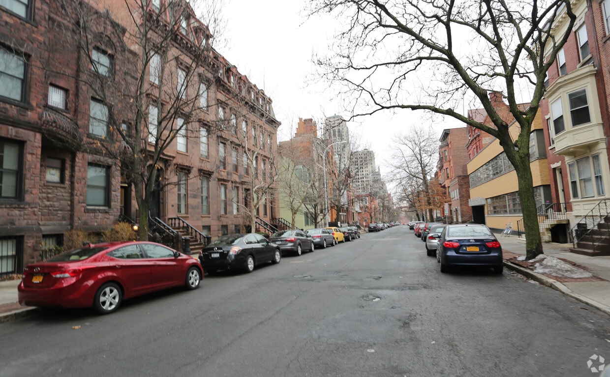 External - 325 State Street