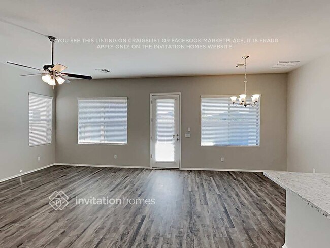Foto del edificio - 3287 W Goldmine Mountain Cove