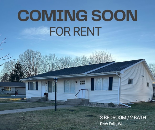 Building Photo - 605 N Grove St