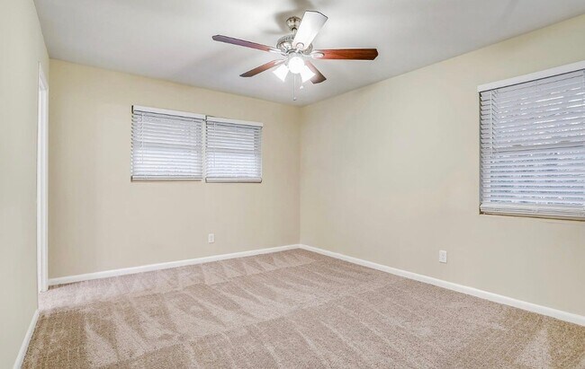 Foto del edificio - 2138 Springdale Rd SW