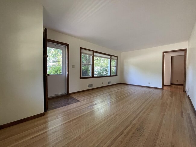 Foto del edificio - 6806 W 24th St