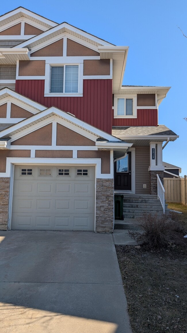 Building Photo - 6829 Cardinal Link SW