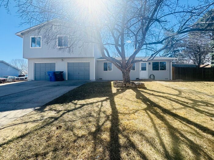 Primary Photo - Updated 4 bed 2 bath House in SW Fort Collins