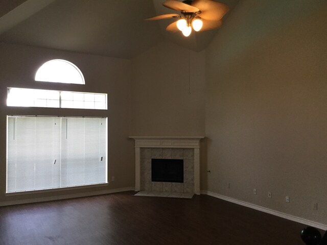 Foto del edificio - 1801 Bur Oak Dr