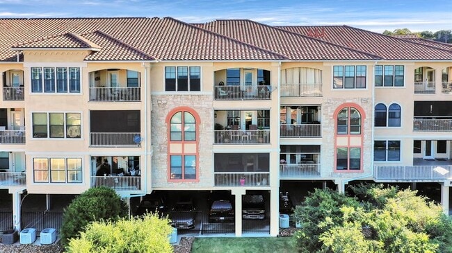 Building Photo - 2171 Portofino