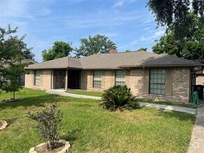 Building Photo - 7811 Echo Brook Dr