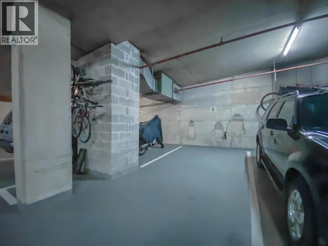 Building Photo - 1108 Nicola St