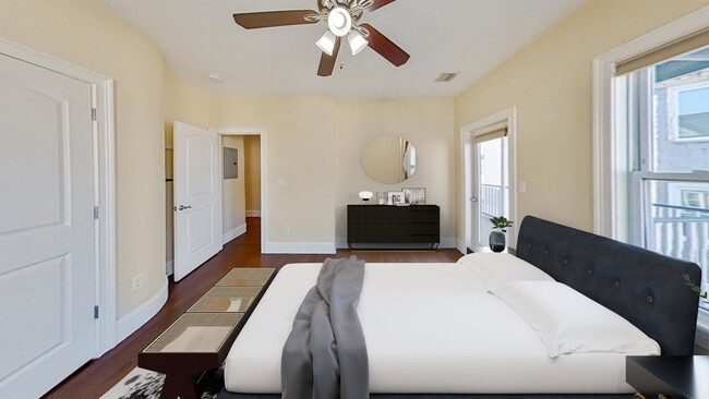 Building Photo - Mission Hill 4bed / 2bath apartment available September 2026