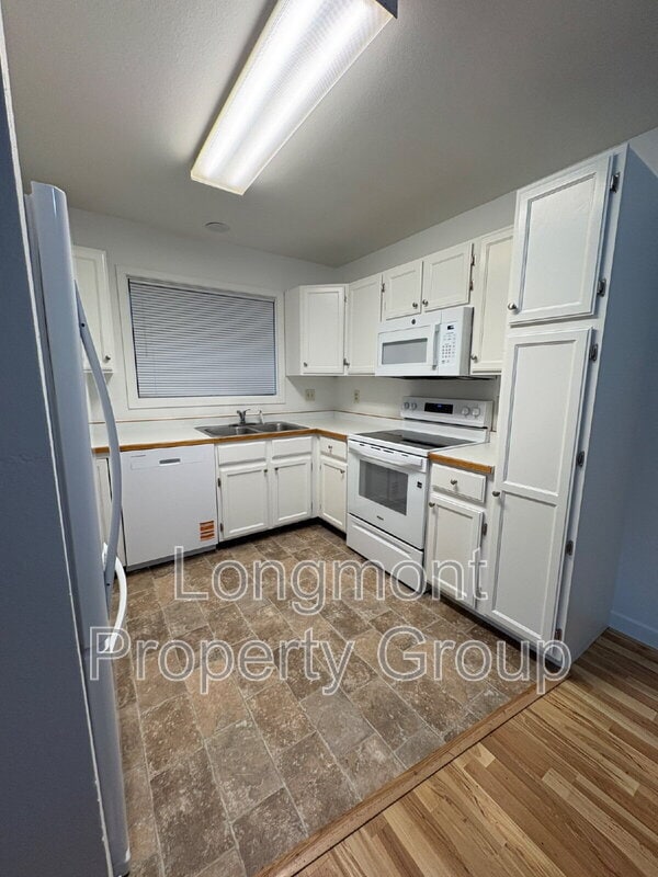 Building Photo - 50 19th Ave