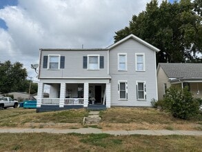 Building Photo - 1303 E Jackson St