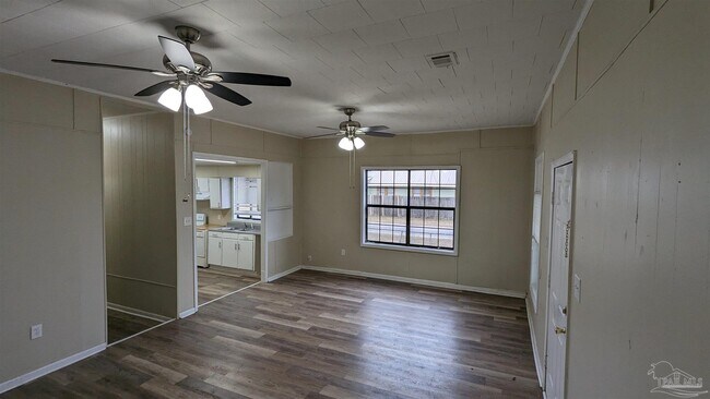 Foto del edificio - 1021 N Q St