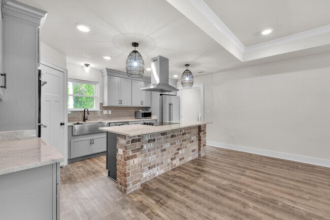 Building Photo - 6023 Ashton Woods Cir