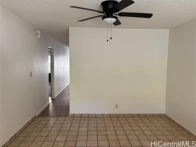 Building Photo - 521 Pepeekeo St