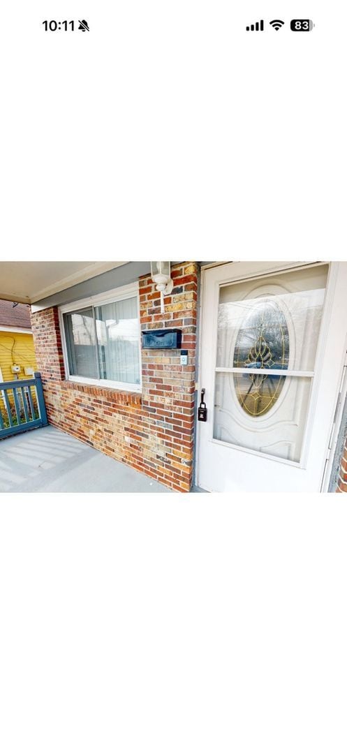 Building Photo - 718 Langley Ave