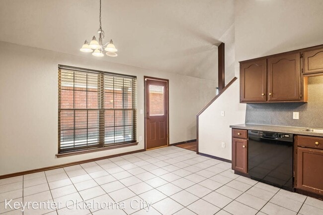 Building Photo - 4 br, 3 bath House - 1413 SW 23rd St