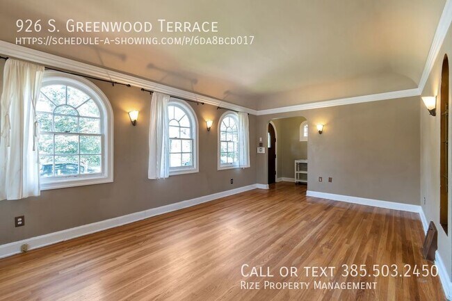 Building Photo - Historic Salt Lake Home!